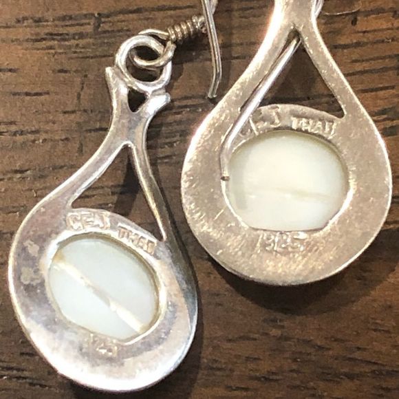 Vintage Sterling Silver Pearl Drop Dangle Earrings - Picture 2 of 5